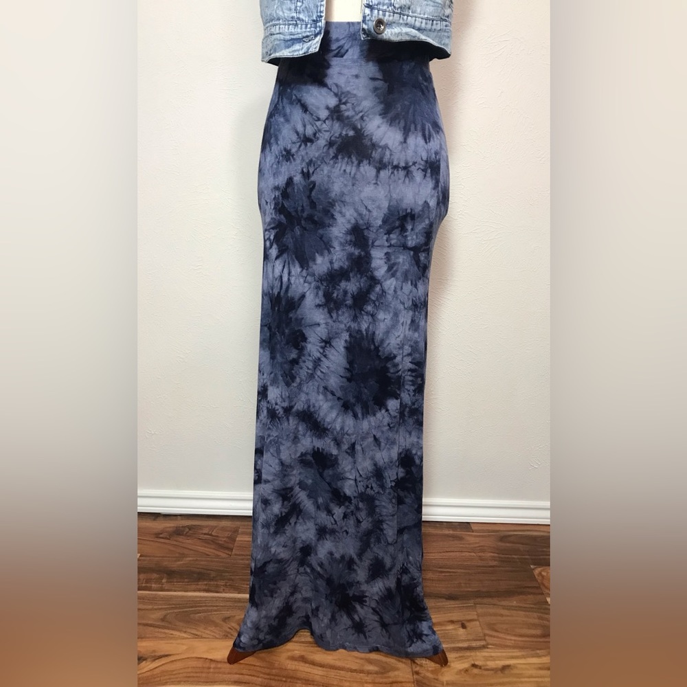 Haute Monde Blue Tie-Dye Maxi Skirt